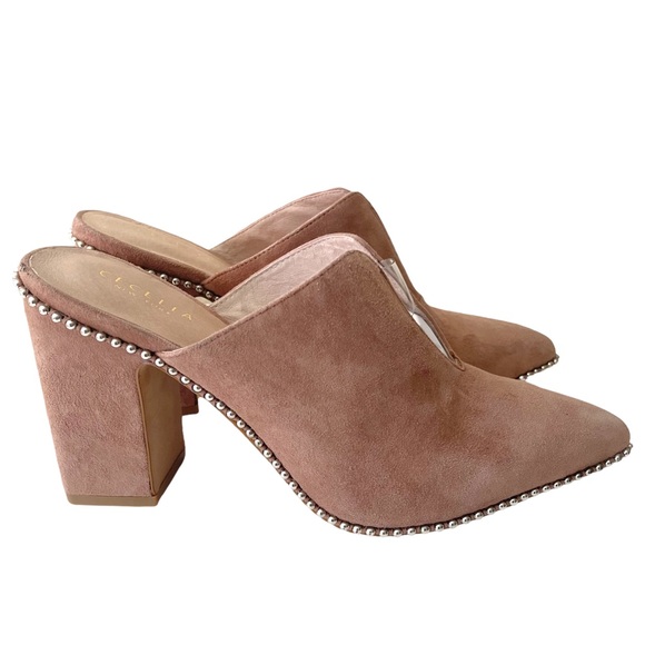 CECELIA NEW YORK Shoes - CECELIA  NEW YORK. Mule  Nude suede heels size 8